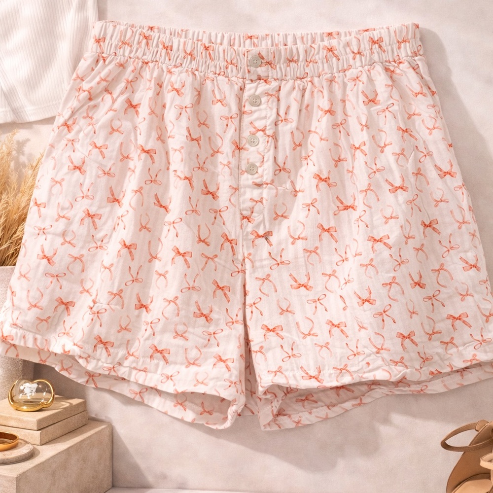 Women's Peach Bow Print Shorts